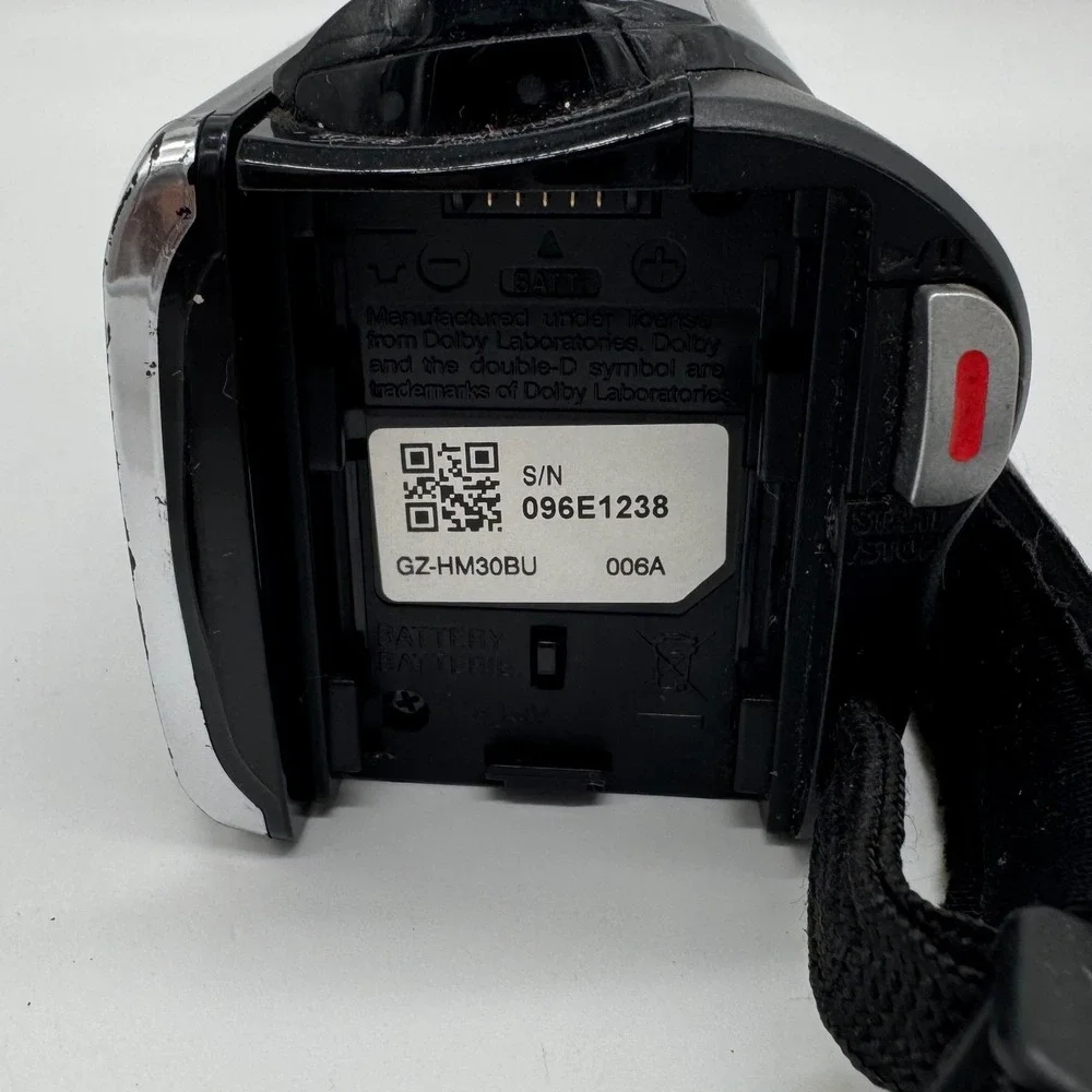 JVC Everio GZ-HM30BU HD Camcorder Black 40x Optical Zoom Untested For Parts